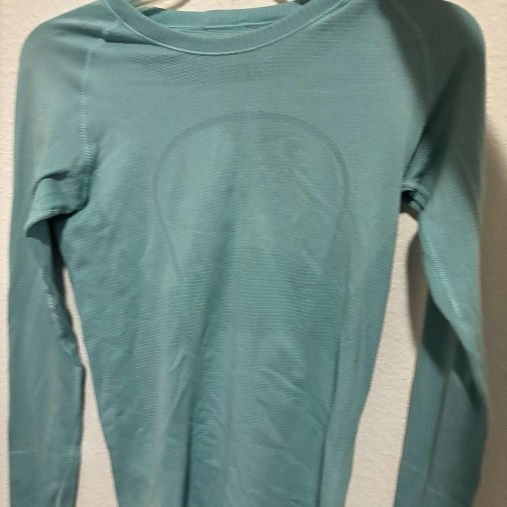 Lululemon Long Sleeve Swiftly